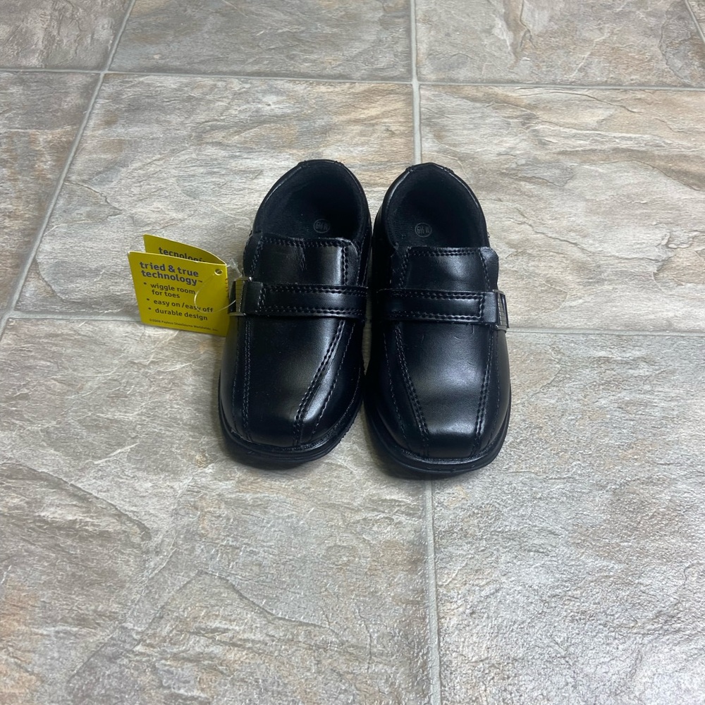 Smart Fit Dress Shoe Toddler Shoe Size 6.5c Wide Black NWT